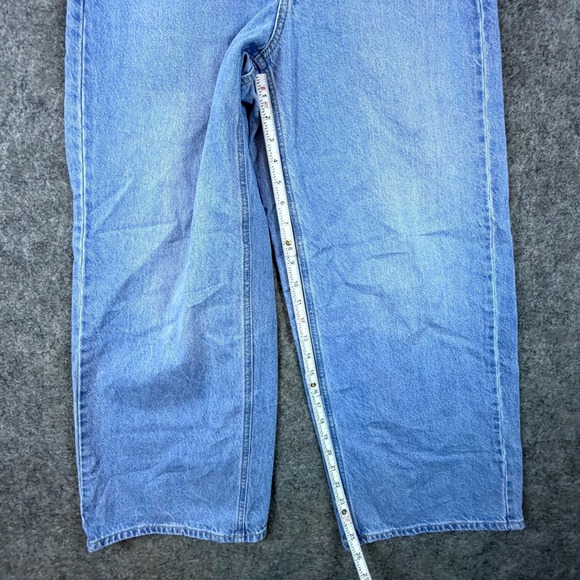 Old Navy Jeans Womens 4 Blue Denim Cotton Mid Rise Wow Baggy Wide Leg Light Wash - Picture 5 of 8